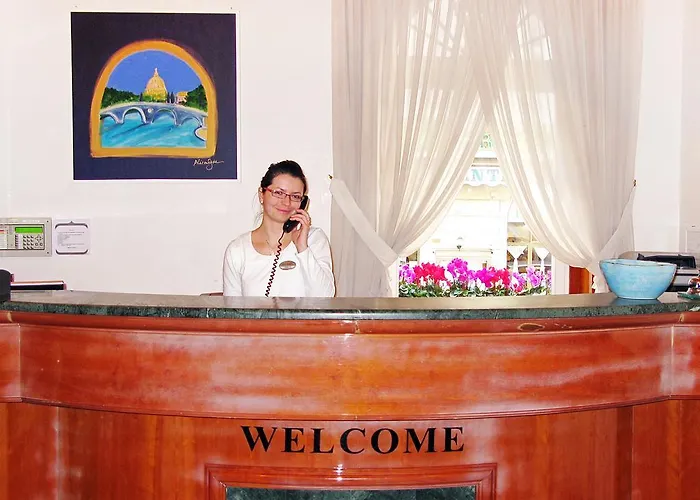 Continentale Otel 2*